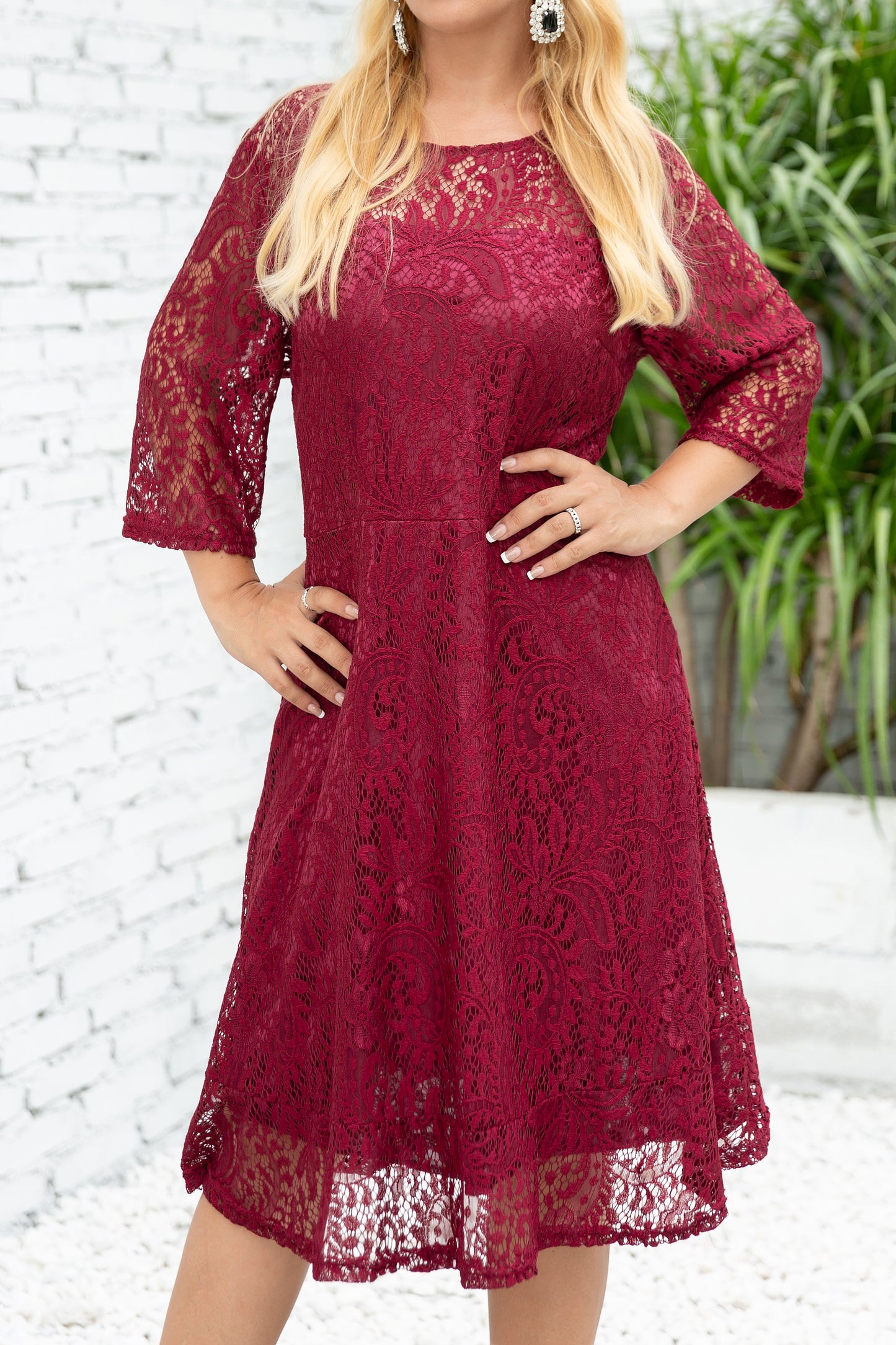 Women's Plus Size Floral Lace 3/4 Sleeve Round Neck Dress