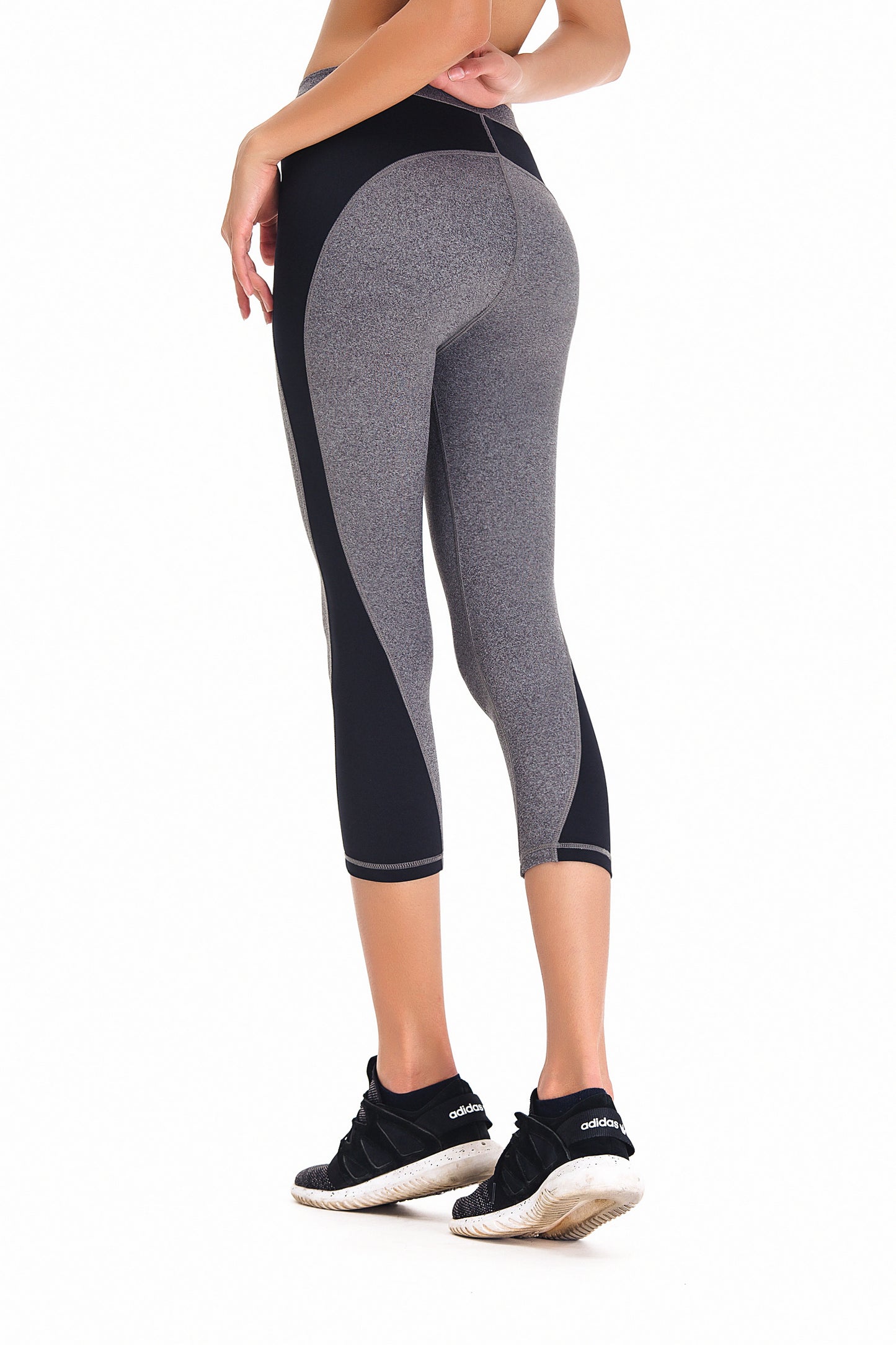 Sports Cropped Yoga Pants for women - 2 Tone Slim Workout Fitness Wear