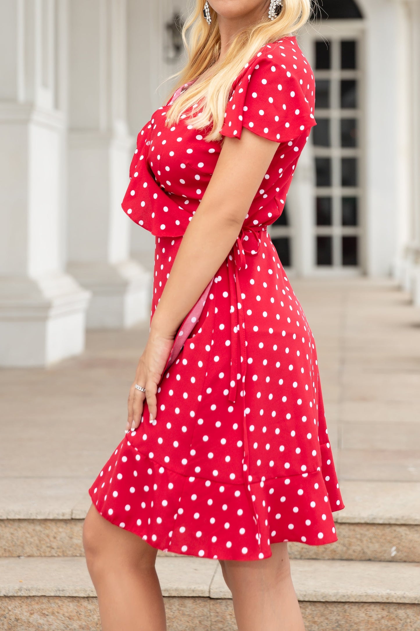 Women's Polka dot V neckline Short Sleeve Ruffle Midi Dress