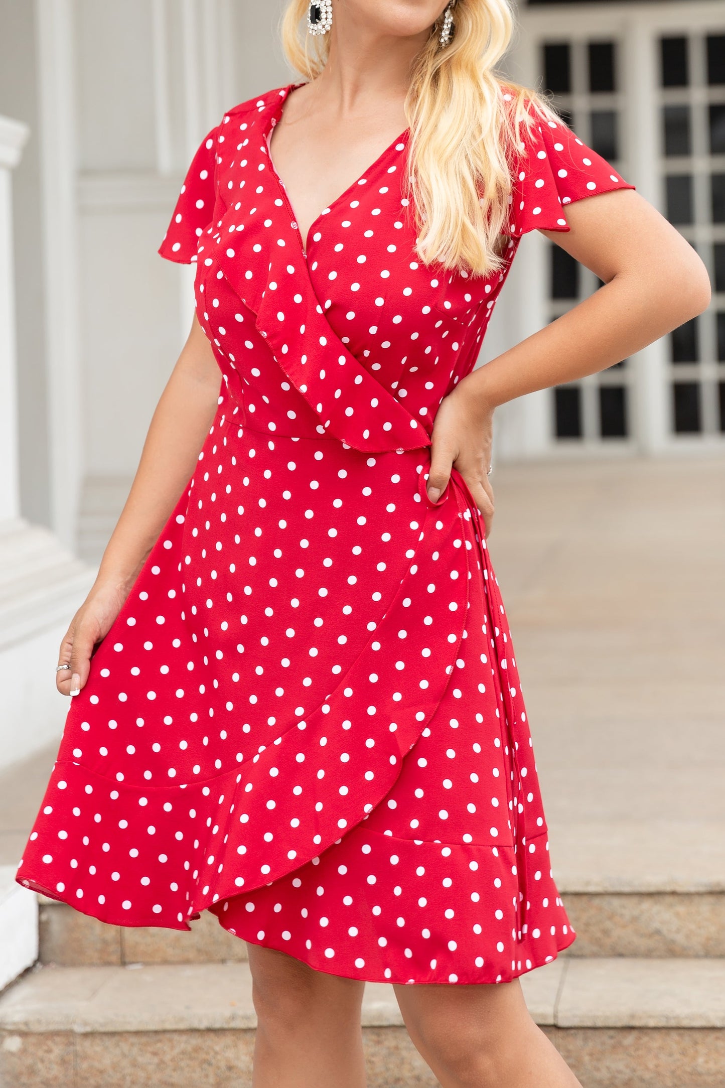 Women's Polka dot V neckline Short Sleeve Ruffle Midi Dress